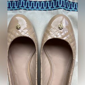 Tory Burch patented leather ballet flats. 
Size 9.5
With shoe bag.